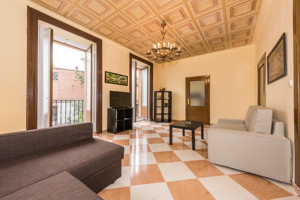 Grand Latina Apartment مدريد الغرفة الصورة