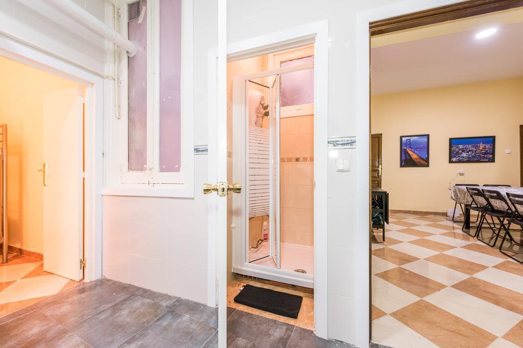 Grand Latina Apartment مدريد الغرفة الصورة